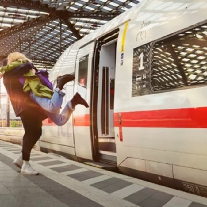 railtour train riding in Germany | © railtour