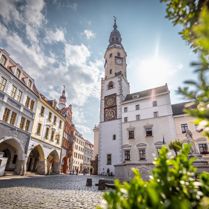 View of proud buildings in the town of Görlitz from the market square | © Philipp Herfort Photography